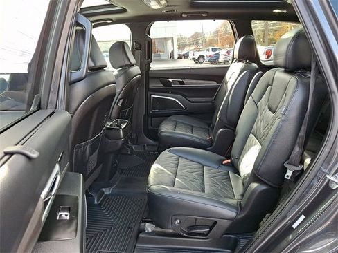 Used 2024 Kia Telluride SX X-Line image 11
