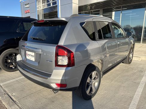 Used 2016 Jeep Compass High Altitude image 5