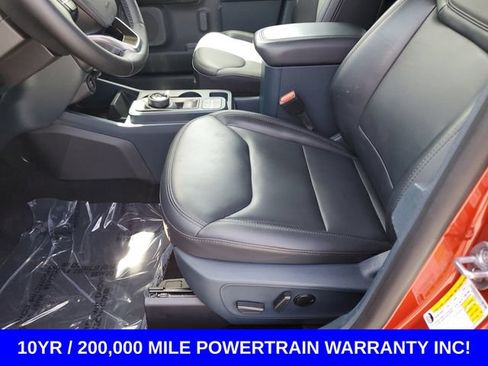 Used 2024 Ford Maverick Lariat w/ Black Appearance Package AWD/4WD image 12