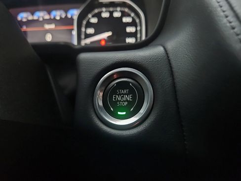 Used 2021 GMC Yukon XL SLE w/ Gmc Pro Safety Plus Package image 24