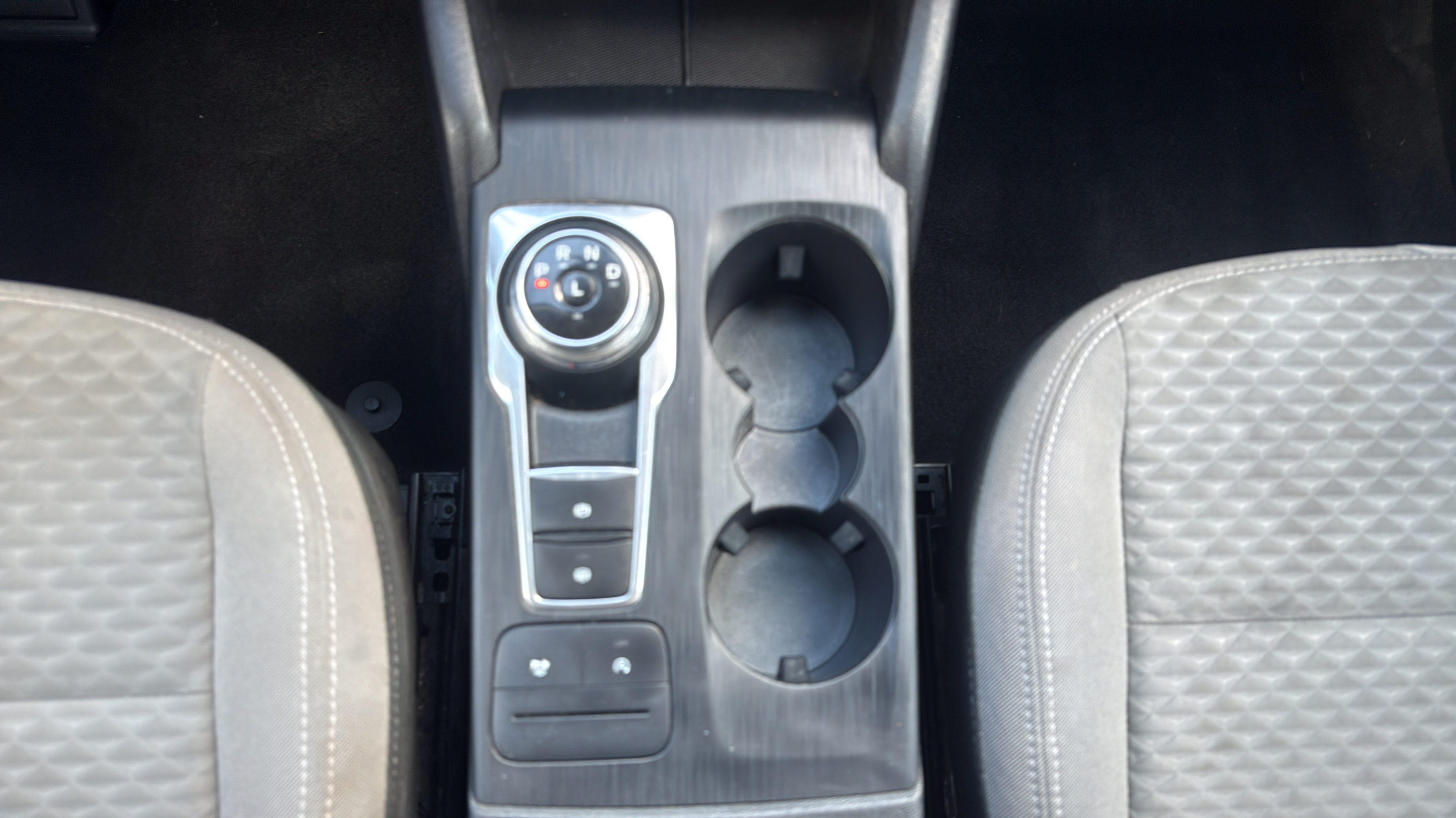Used 2022 Ford Escape SE AWD/4WD image 17