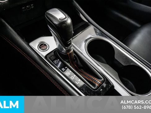 Used 2025 Nissan Altima 2.5 SR FWD image 39