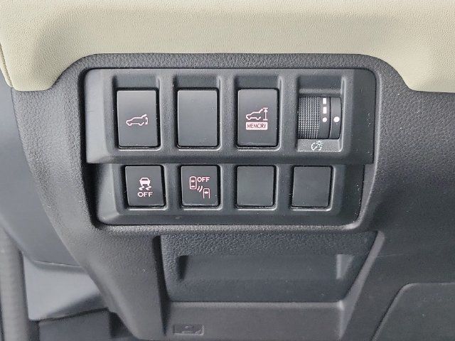 Used 2019 Subaru Ascent Touring AWD/4WD image 34