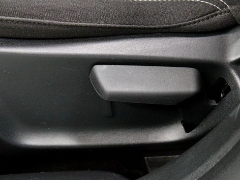 Certified 2025 Ford Escape Active image 24