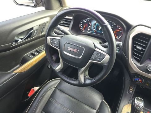 Used 2019 GMC Acadia Denali w/ Technology Package image 31