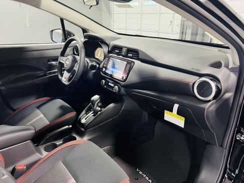 New 2025 Nissan Versa SR w/ Trunk Package image 27