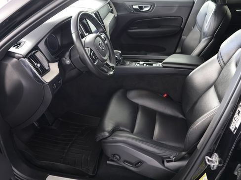 Used 2019 Volvo XC60 T5 Inscription AWD/4WD image 19