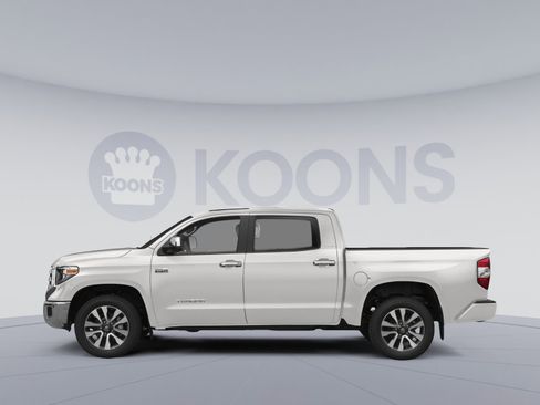 Used 2018 Toyota Tundra Platinum image 4