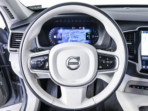 Certified 2024 Volvo XC90 T8 Plus w/ Protection Package Premier AWD/4WD image 10