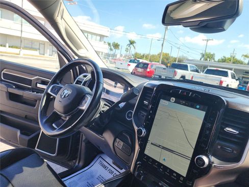 Used 2023 RAM 3500 Laramie image 35