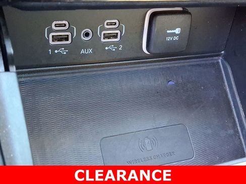Used 2023 Jeep Grand Cherokee Altitude image 24