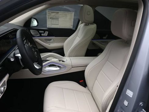 Used 2026 Mercedes-Benz GLS 450 4MATIC image 18