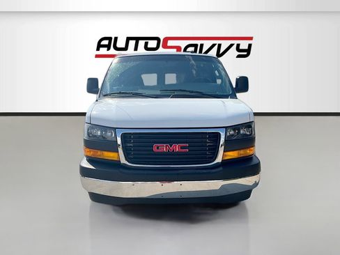 Used 2022 GMC Savana 2500 w/ Driver Convenience Package RWD image 2