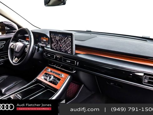 Used 2024 Lincoln Aviator Reserve image 17