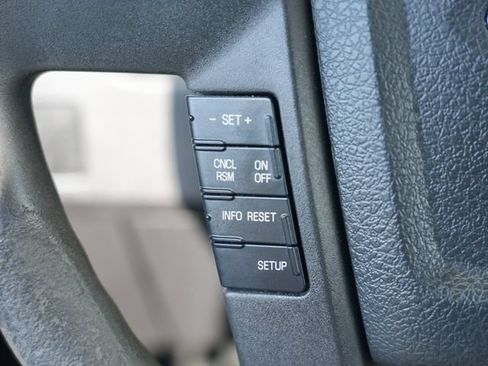 Used 2011 Ford F150 XL w/ Trailer Tow Pkg RWD image 13