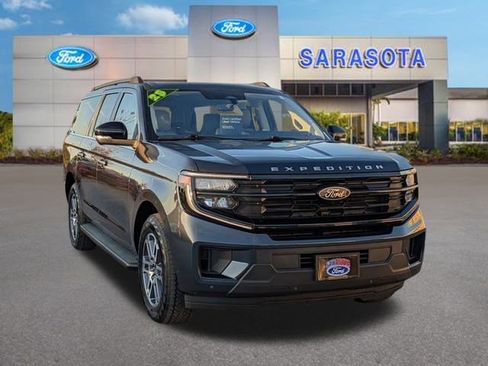 Certified 2025 Ford Expedition Max Active image 1