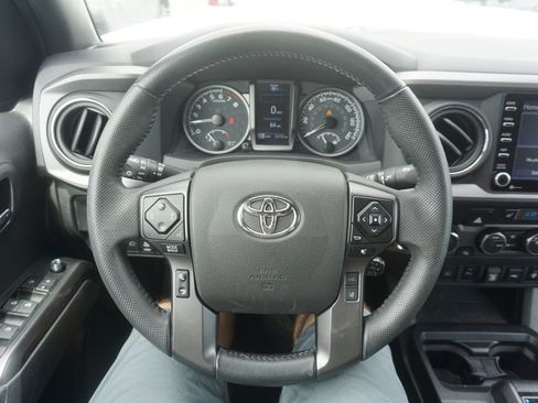 Used 2023 Toyota Tacoma TRD Sport w/ TRD Premium Sport Package AWD/4WD image 3