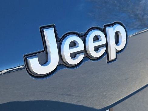 New 2026 Jeep Grand Cherokee L Limited w/ Luxury Tech Group II RWD image 29