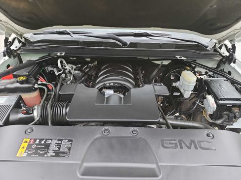 Used 2020 GMC Yukon XL SLE w/ SLE Value Package RWD image 46