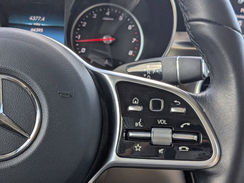 Used 2021 Mercedes-Benz GLC 300 image 26