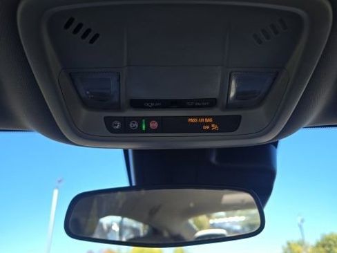 Used 2020 Chevrolet Malibu LT w/ Fleet LT Safety Plus Package image 17