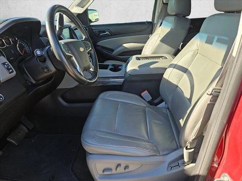 Used 2016 Chevrolet Suburban LT w/ Luxury Package image 13