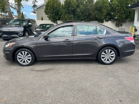 Used 2011 Honda Accord EX-L image 4