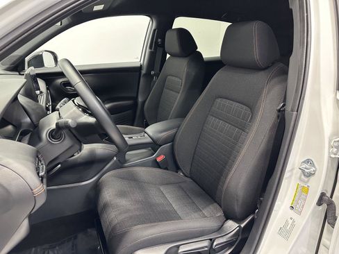 Certified 2026 Honda HR-V Sport image 15