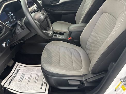 Used 2022 Ford Escape SE FWD image 26