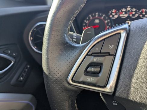 Used 2018 Chevrolet Camaro LT image 18