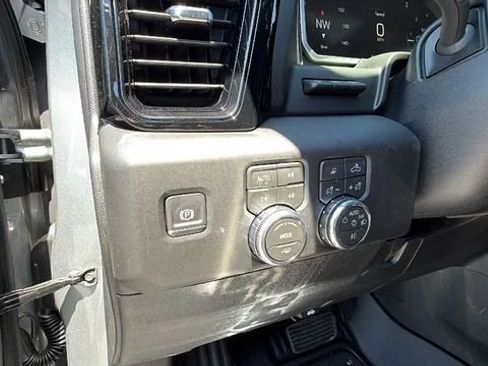 New 2026 GMC Sierra 2500 AT4 AWD/4WD image 17