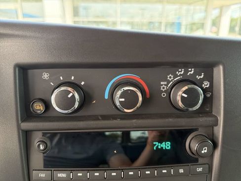 Used 2025 GMC Savana 2500 w/ Driver Convenience Package RWD image 19