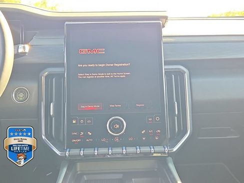 New 2026 GMC Acadia AT4 AWD/4WD image 28