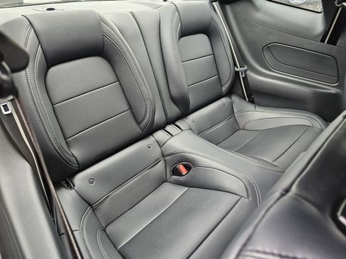 Used 2025 Ford Mustang GT Premium RWD image 14