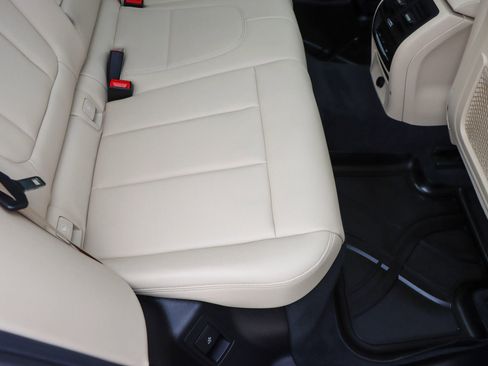 Used 2019 BMW X3 xDrive30i w/ Driving Assistance Package AWD/4WD image 20
