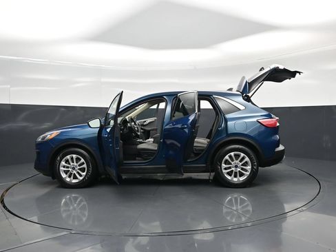 Used 2020 Ford Escape SE FWD image 33