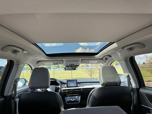 Used 2022 Lincoln Corsair Grand Touring image 14