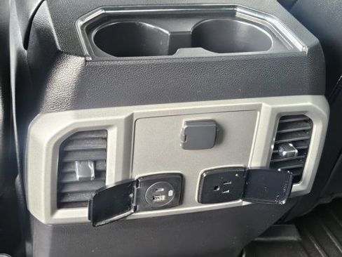 Used 2021 Ford F250 Lariat w/ Lariat Ultimate Package image 16