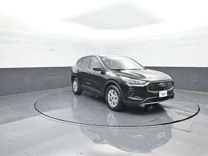 New 2025 Ford Escape Active w/ Cold Weather Package
