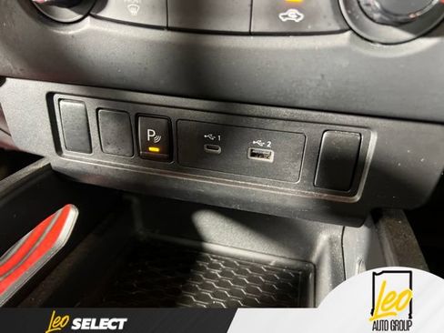 Used 2022 Nissan Frontier S w/ Technology Package AWD/4WD image 22