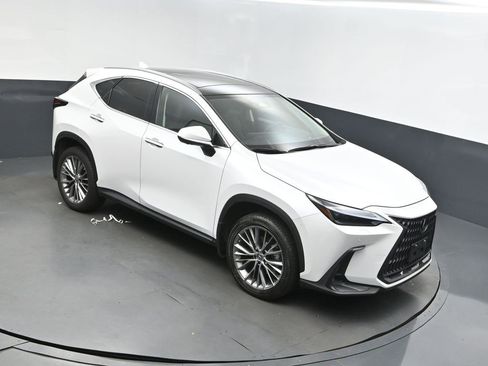 Used 2023 Lexus NX 350 AWD w/ Luxury Package image 35