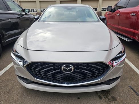 Used 2024 MAZDA MAZDA3 s image 2