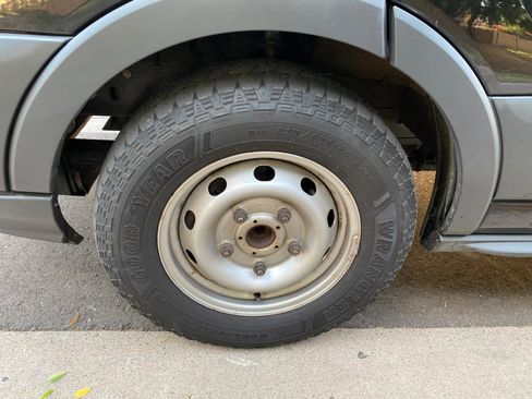 Used 2018 Ford Transit 150 130 Low Roof image 17