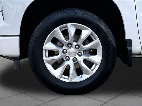 Used 2023 Chevrolet Silverado 1500 Custom RWD image 11