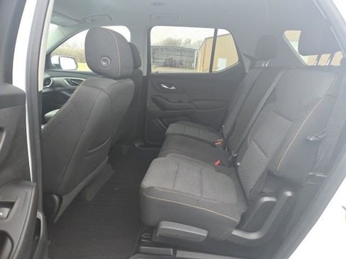 Used 2020 Chevrolet Traverse LT image 9
