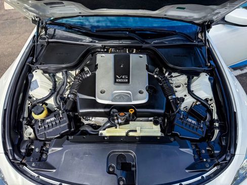 Used 2009 INFINITI G37 x Coupe w/ Premium Pkg image 11