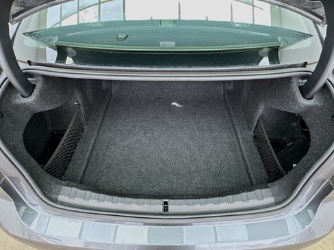 Used 2022 BMW 330i Sedan w/ Driving Assistance Package image 18