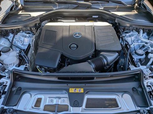 New 2026 Mercedes-Benz GLC 300 4MATIC image 17