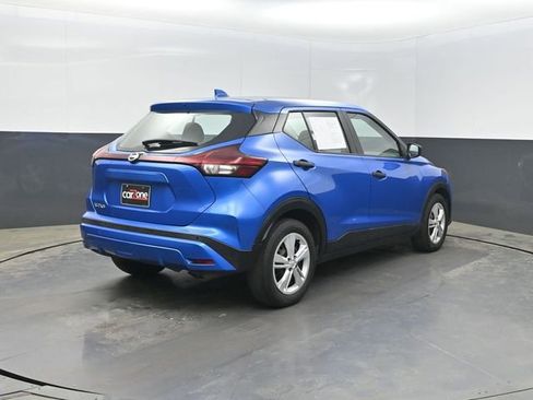Used 2021 Nissan Kicks S image 29