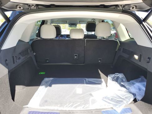 New 2026 Lincoln Nautilus Premier AWD/4WD image 5